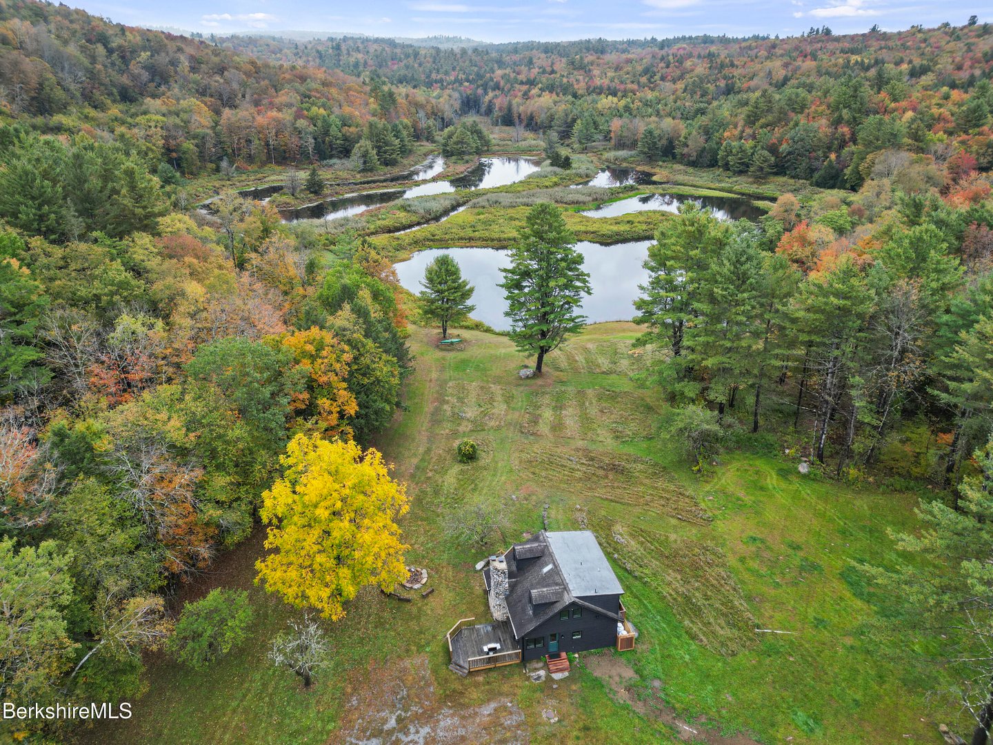 327 Chester Rd Photo 4