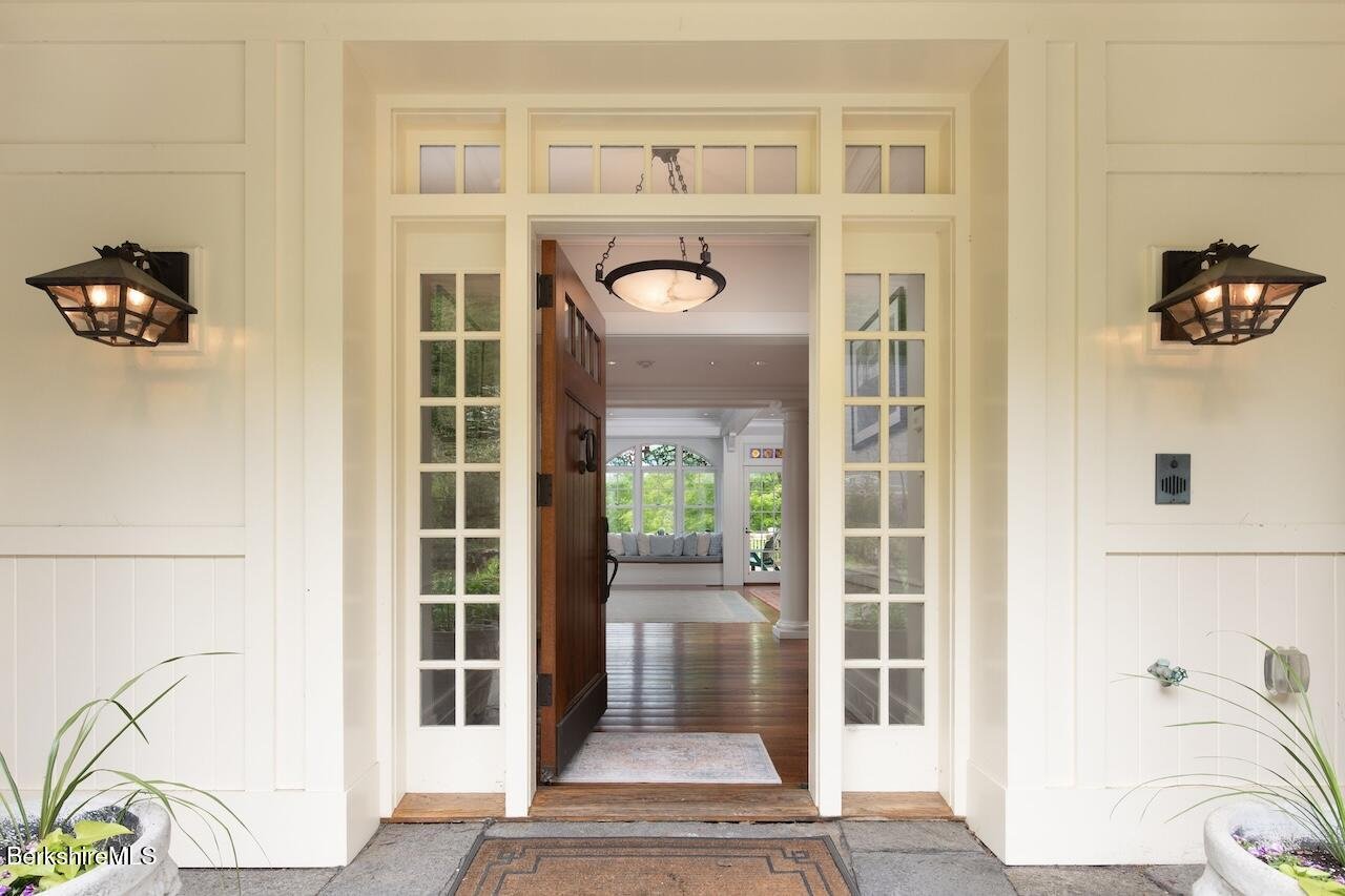 Alford Single Family Photo 50