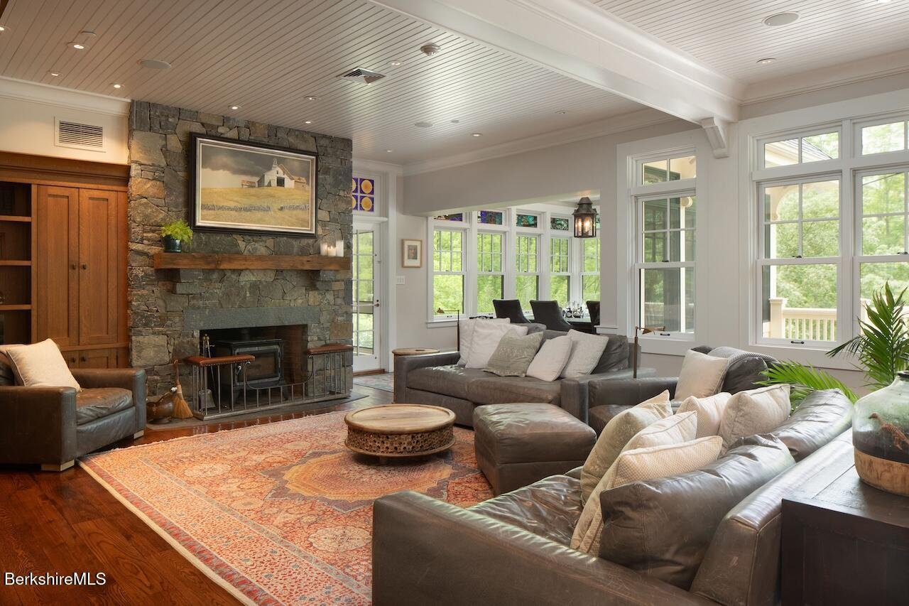 Alford Single Family Photo 11