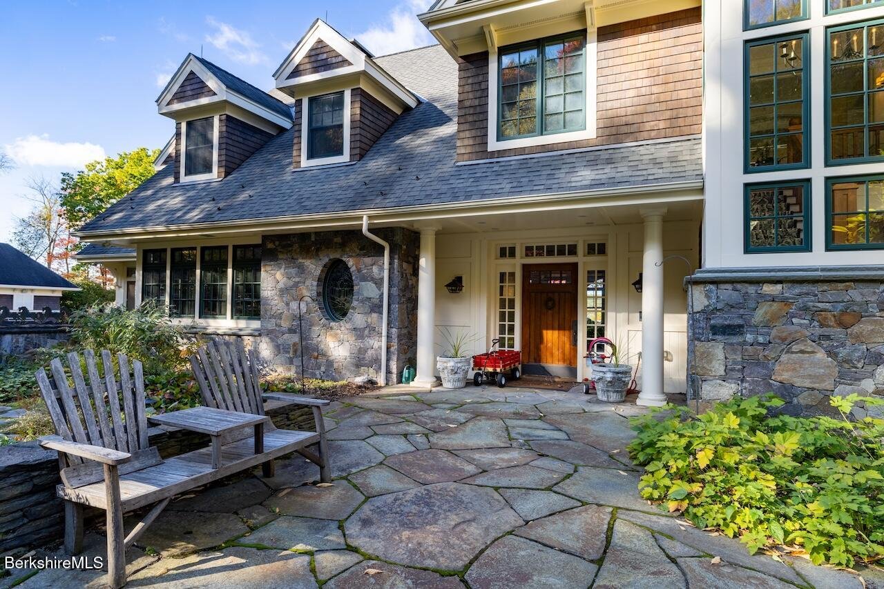 Alford Single Family Photo 8