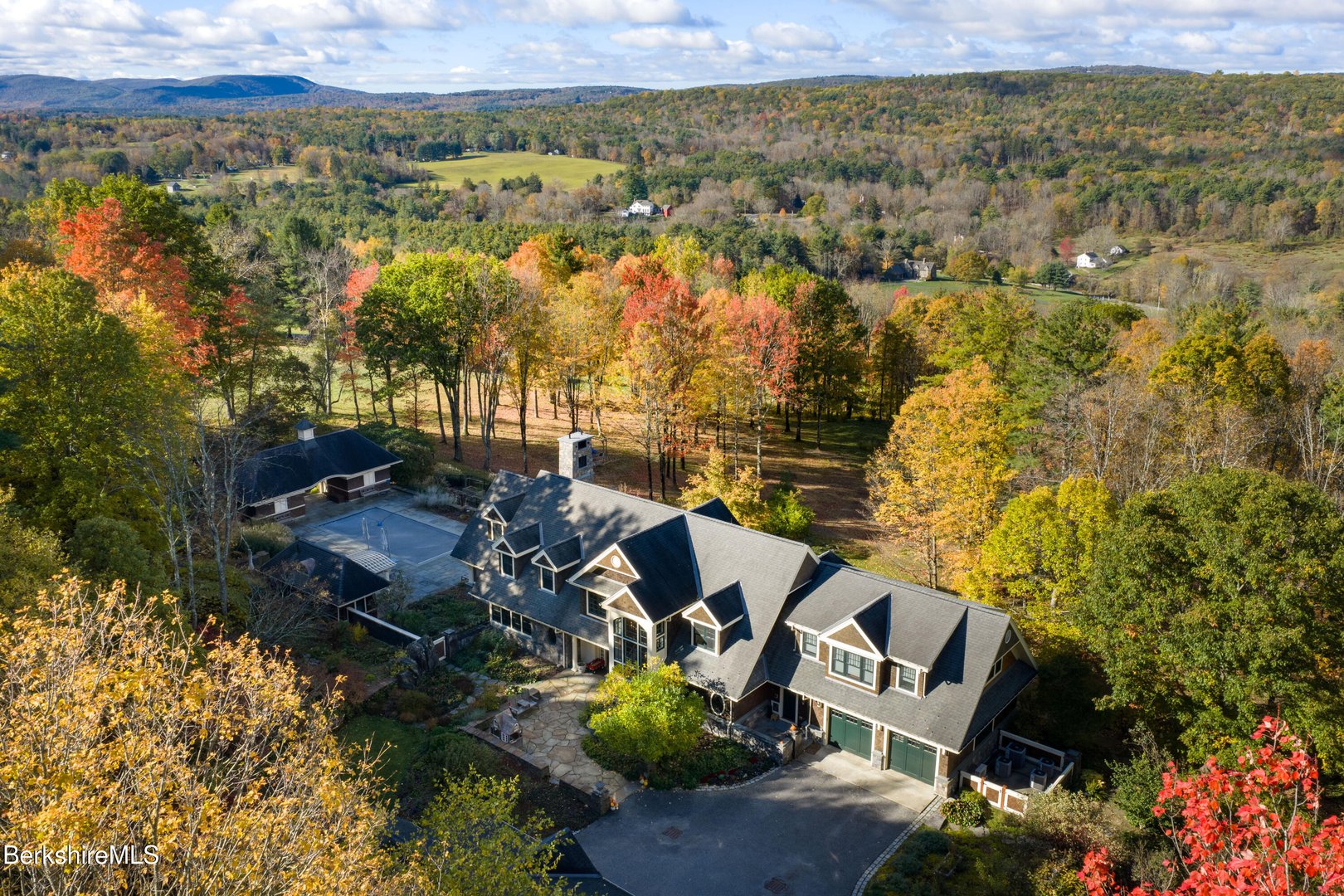 Alford Single Family Photo 1