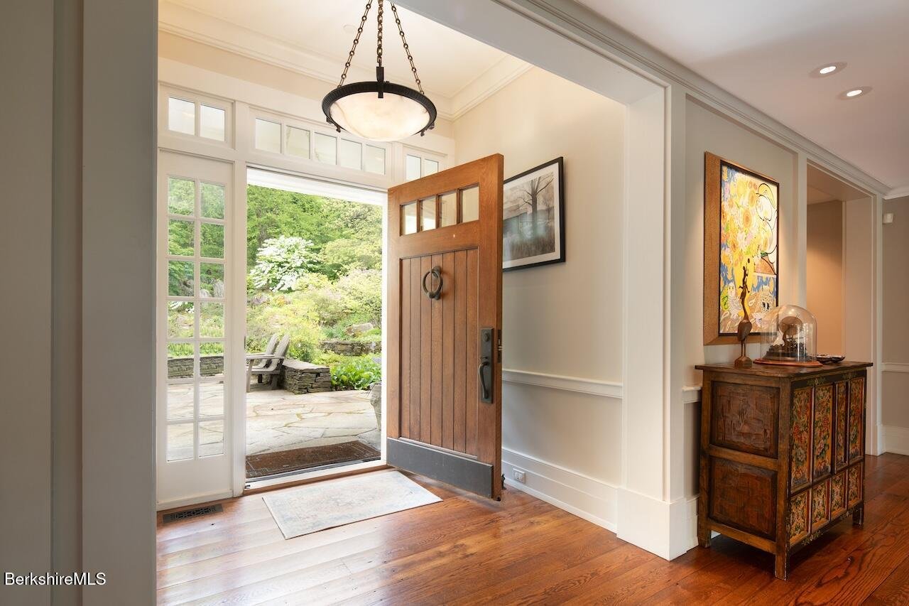 Alford Single Family Photo 9