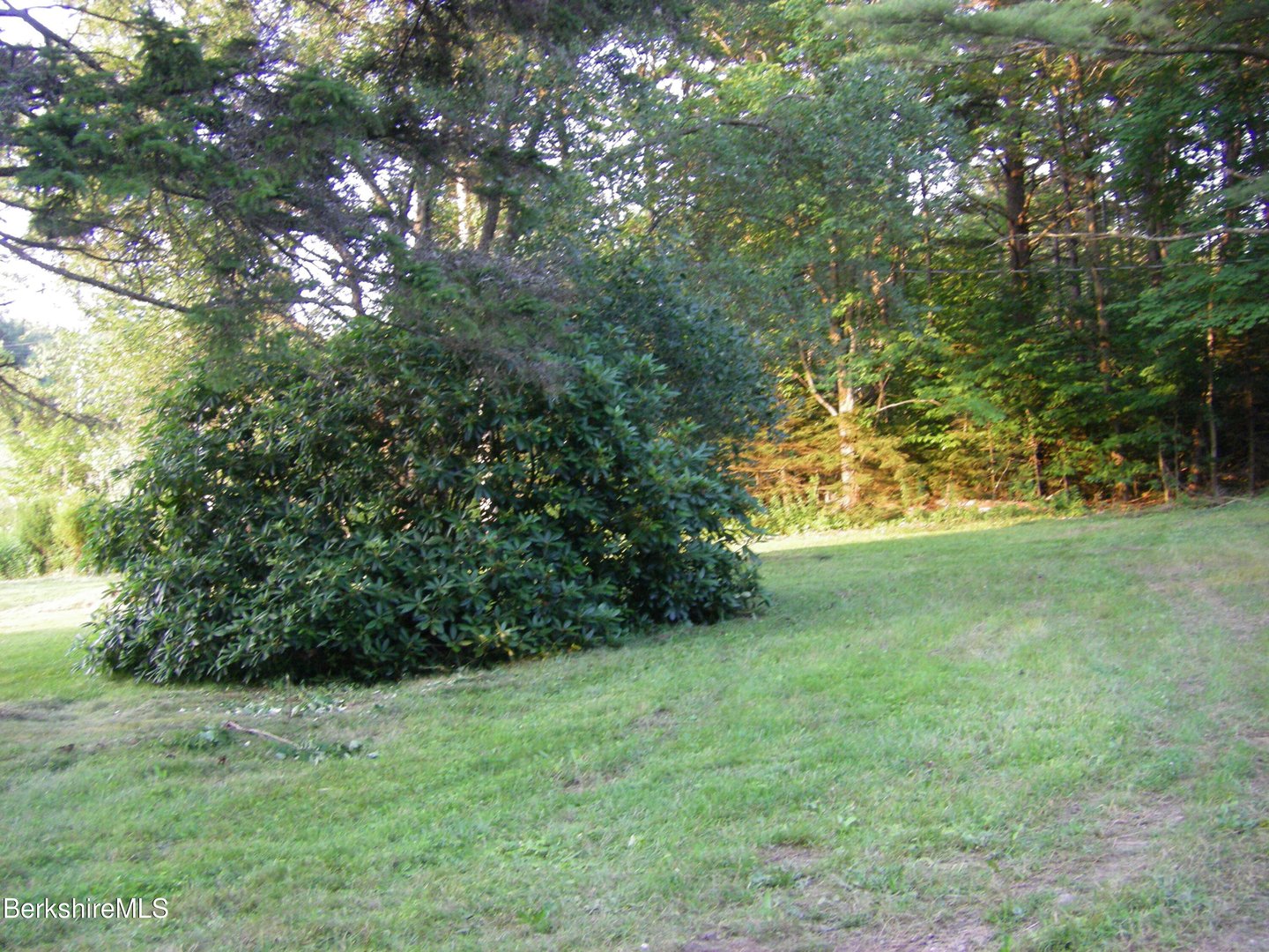 70 Mohawk Trail Photo 12