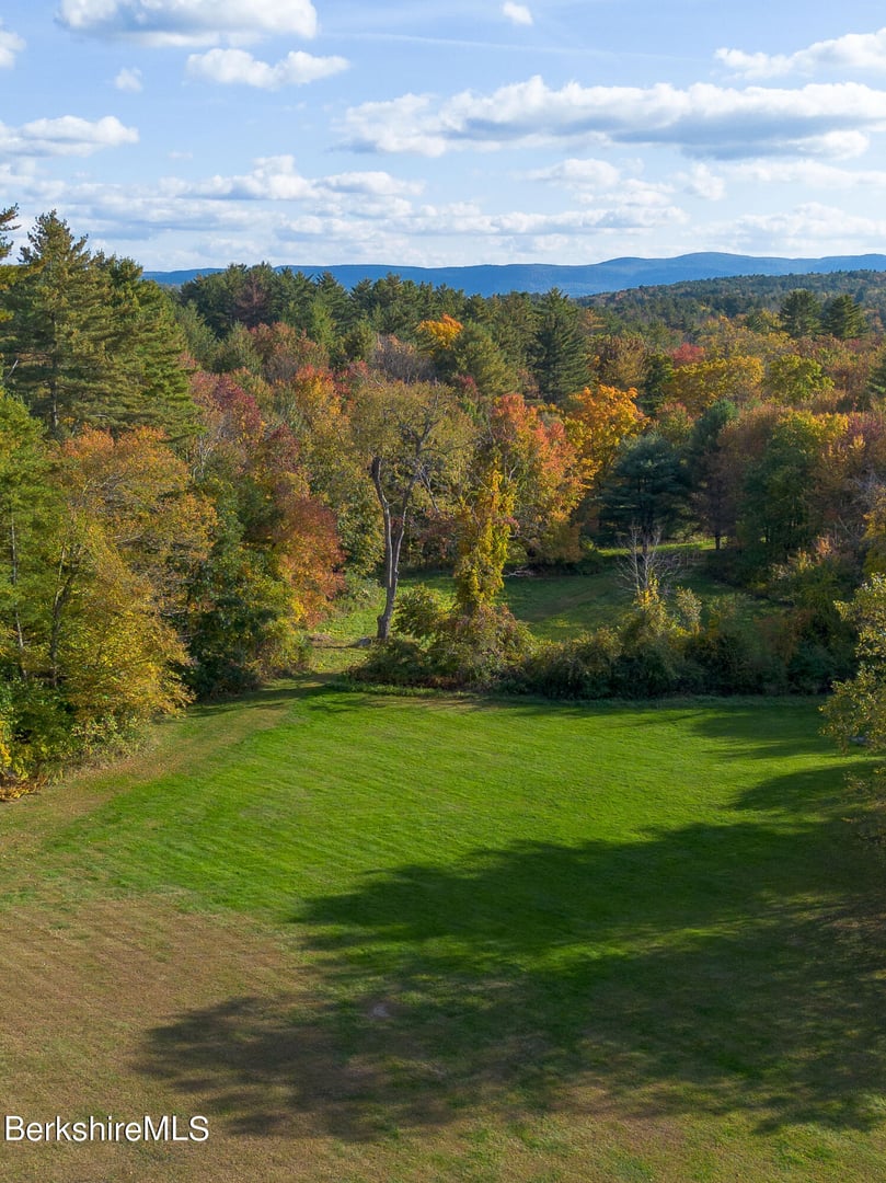 662 Brewer Hill Rd Photo 16