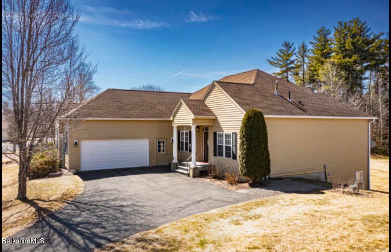 185 Pine Cone Ln Photo 1