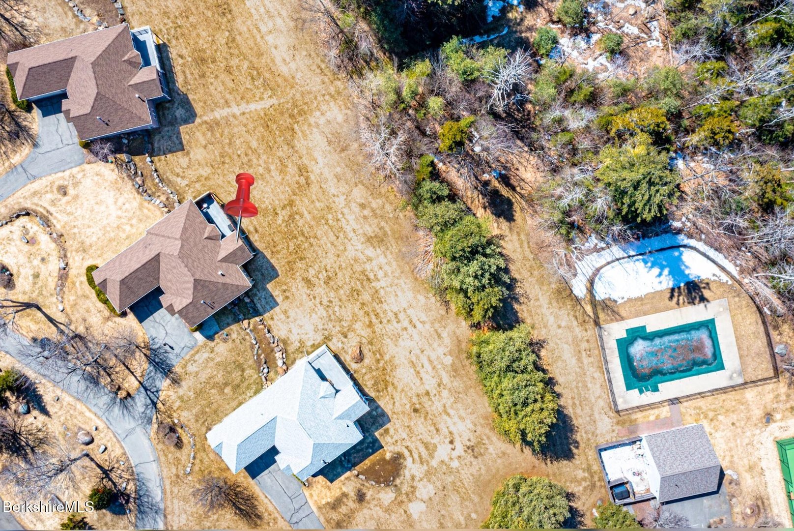 185 Pine Cone Ln Photo 29