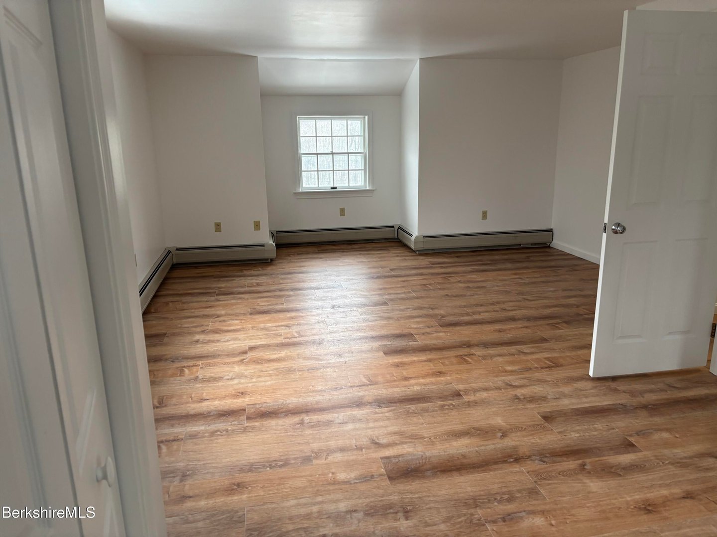 159 Simmons Rd Photo 23