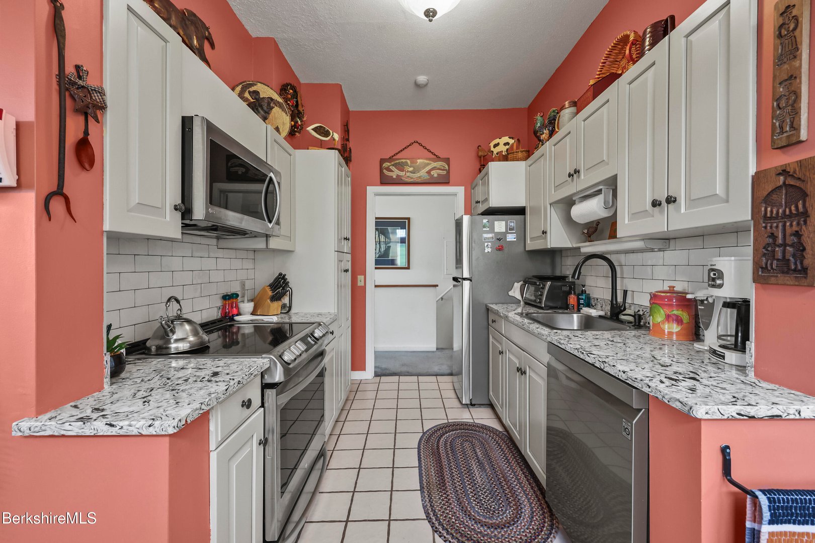 770 Summer St  #3A Photo 17