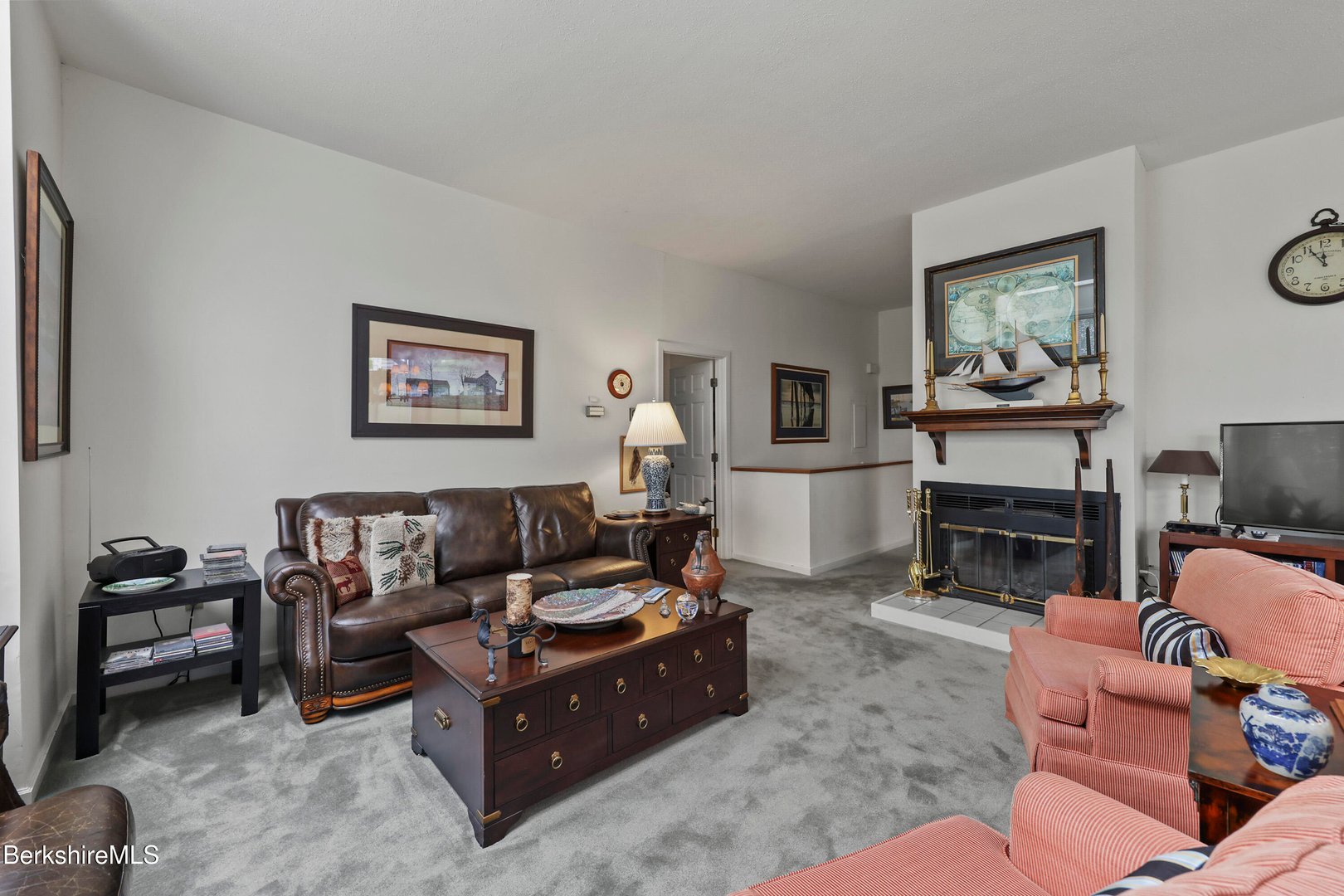 770 Summer St  #3A Photo 9