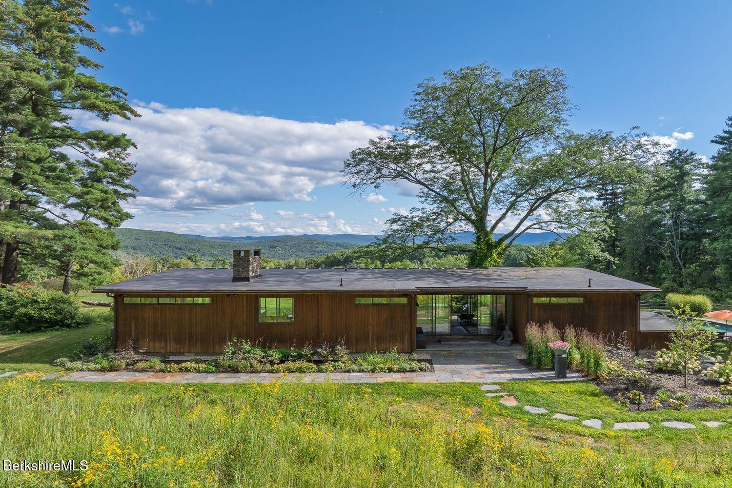 651 Hayes Hill Rd Photo 1