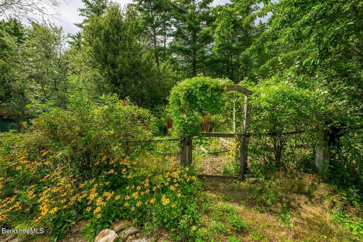 651 Hayes Hill Rd Photo 66