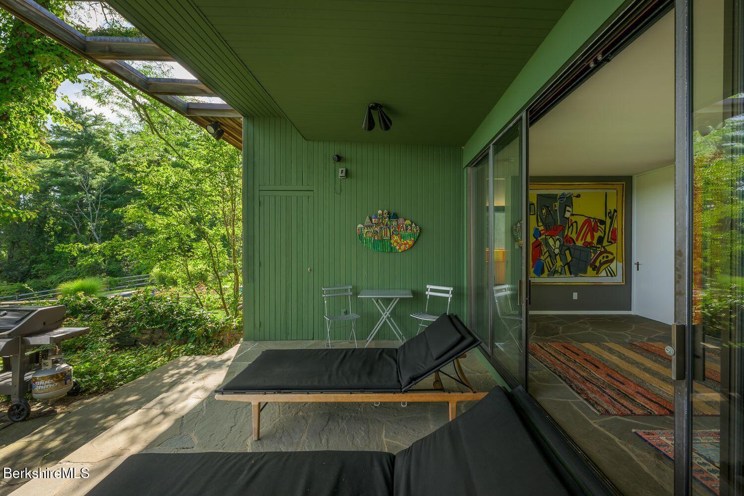 651 Hayes Hill Rd Photo 29