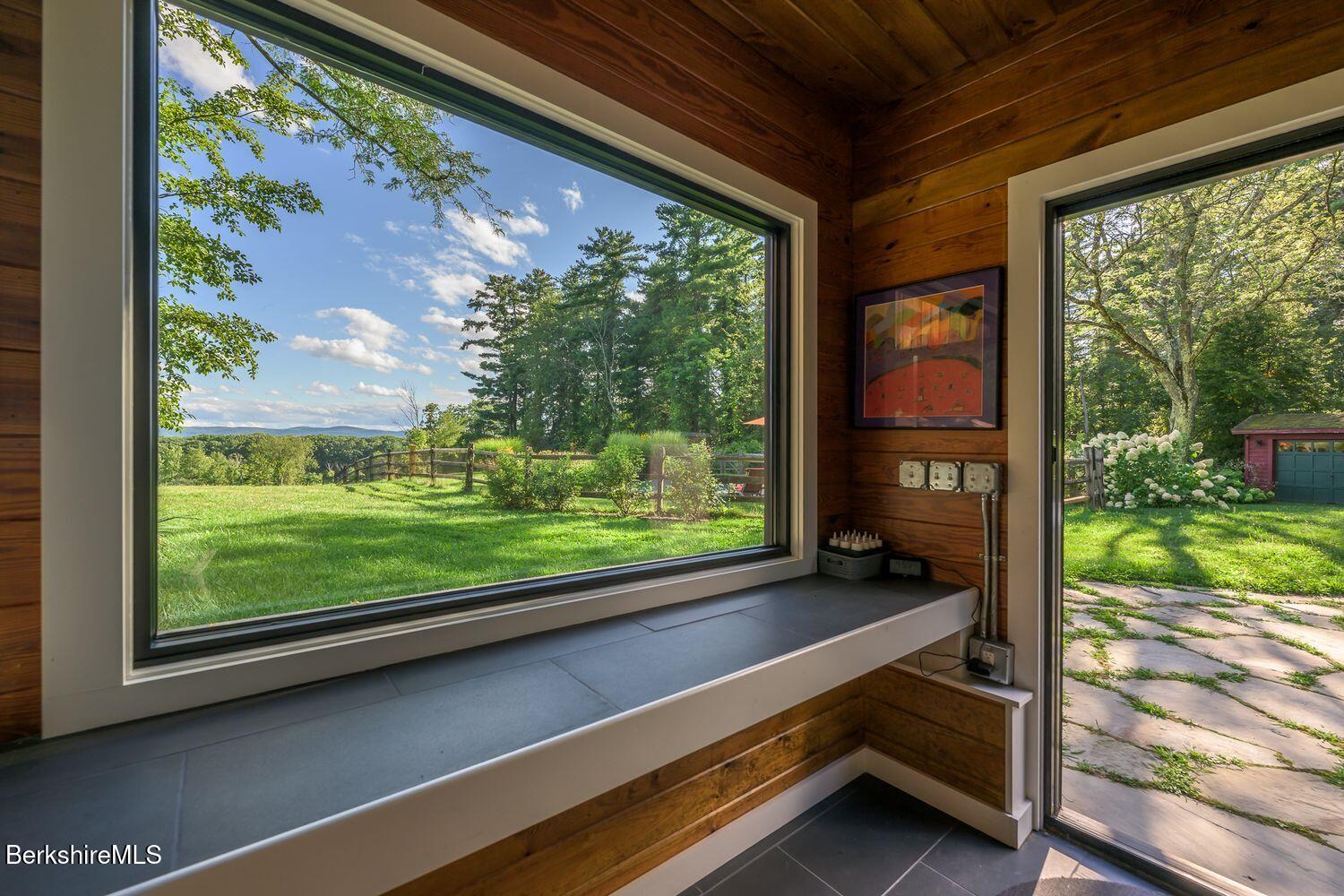 651 Hayes Hill Rd Photo 40