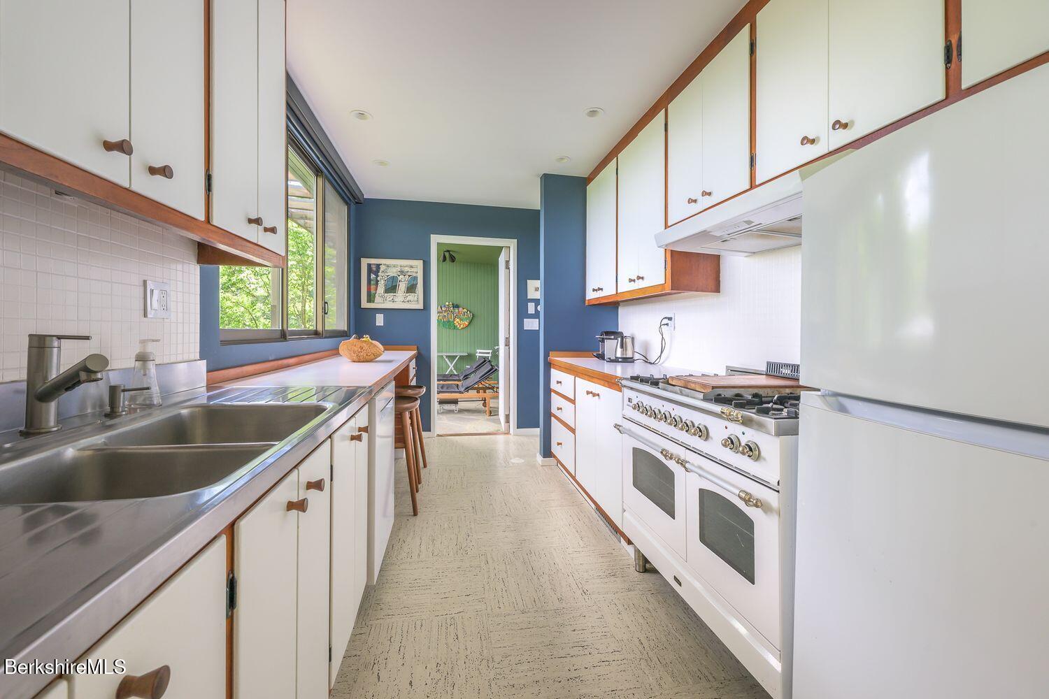 651 Hayes Hill Rd Photo 28