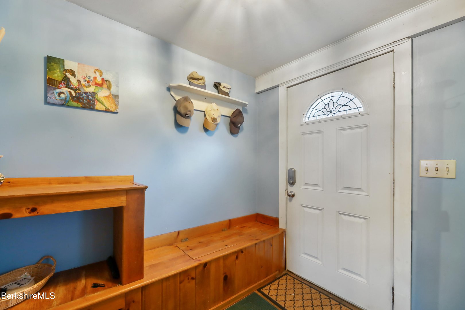 212 Highland St Photo 24