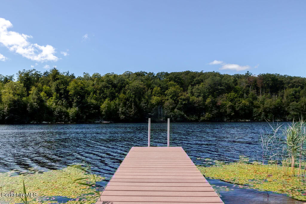 13 Hayes Pond Rd Photo 2