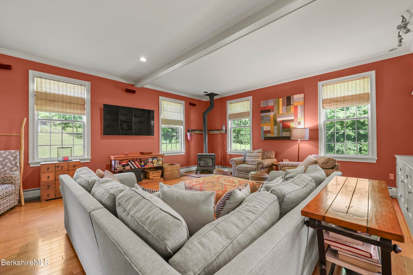 153 Gale Rd Photo 36