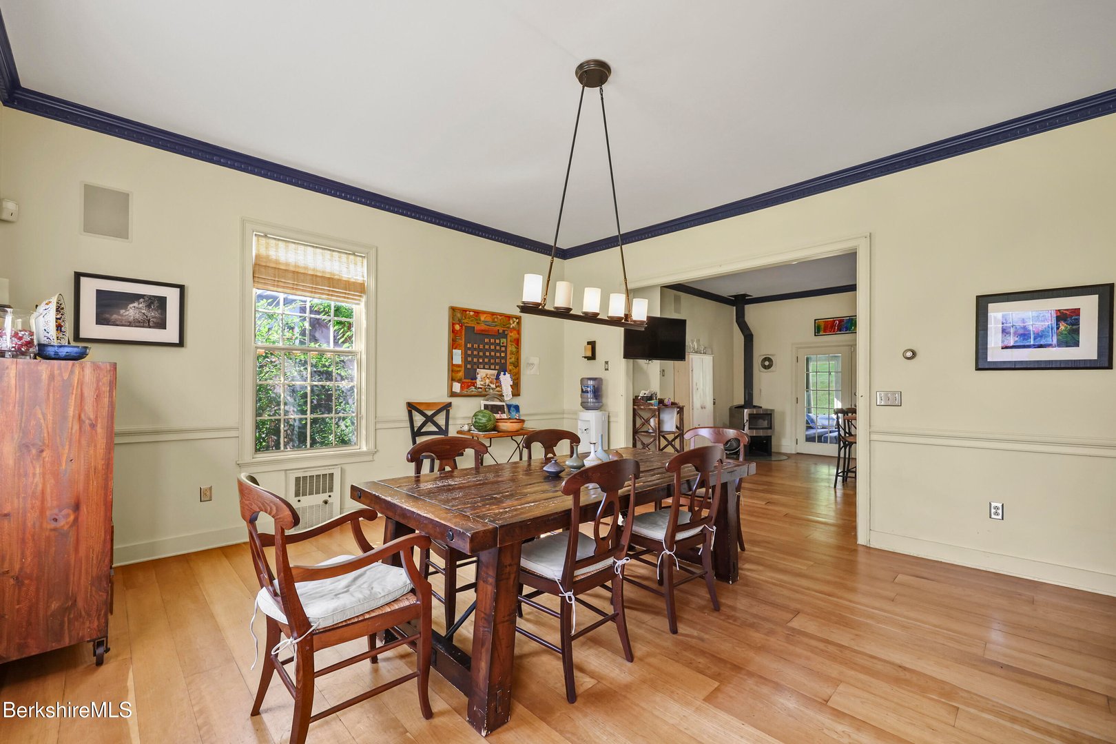 153 Gale Rd Photo 8