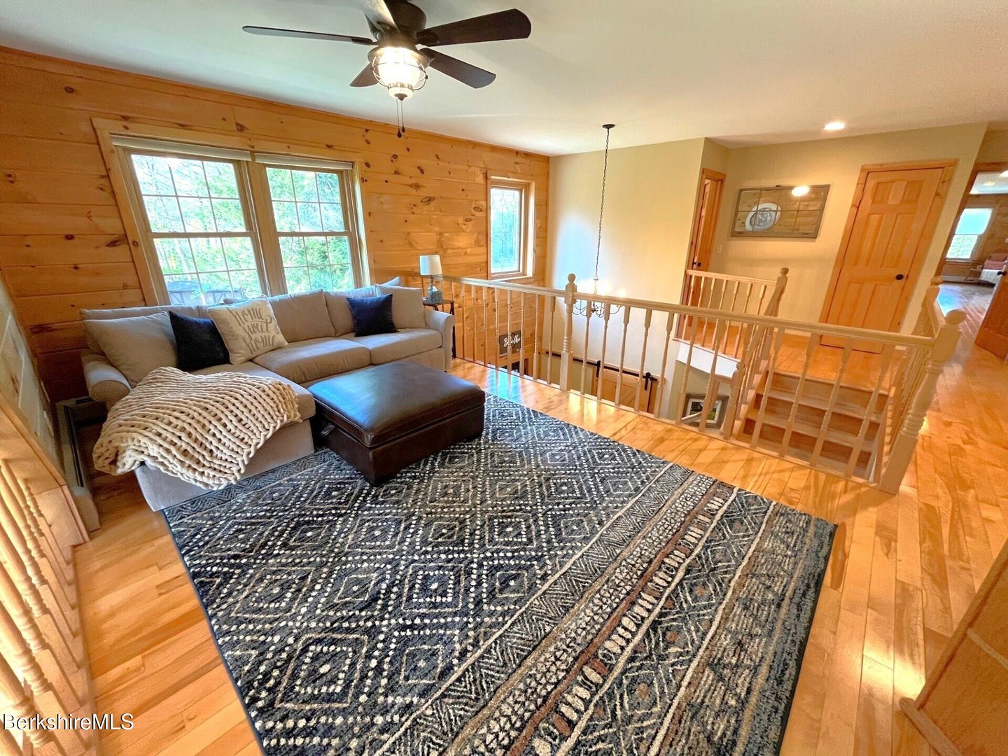 1020 Cascade St Photo 30