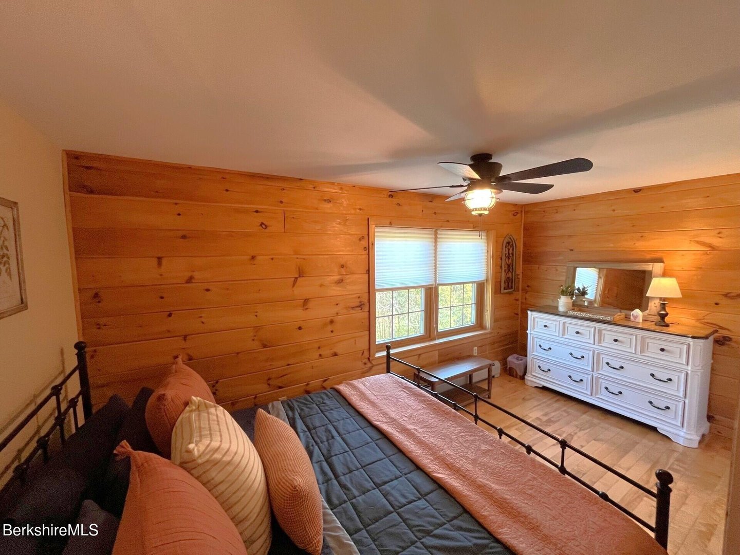 1020 Cascade St Photo 38