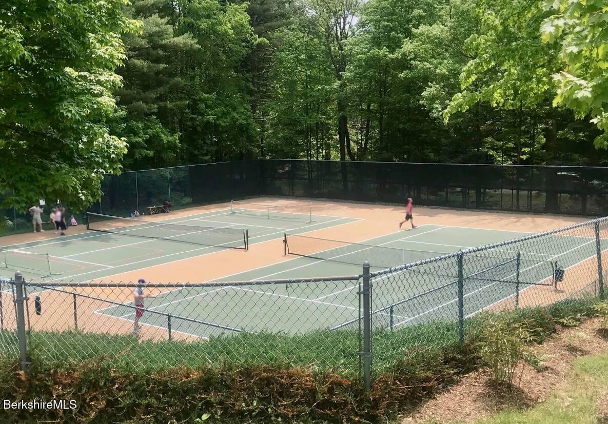 314 Lakeshore Dr Photo 11