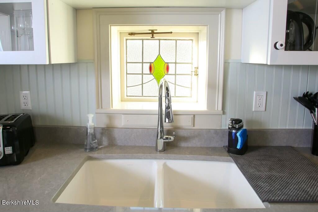 44 Main St  #1 Photo 11