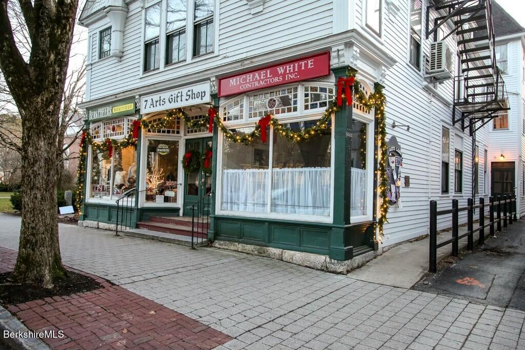 44 Main St  #1 Photo 19