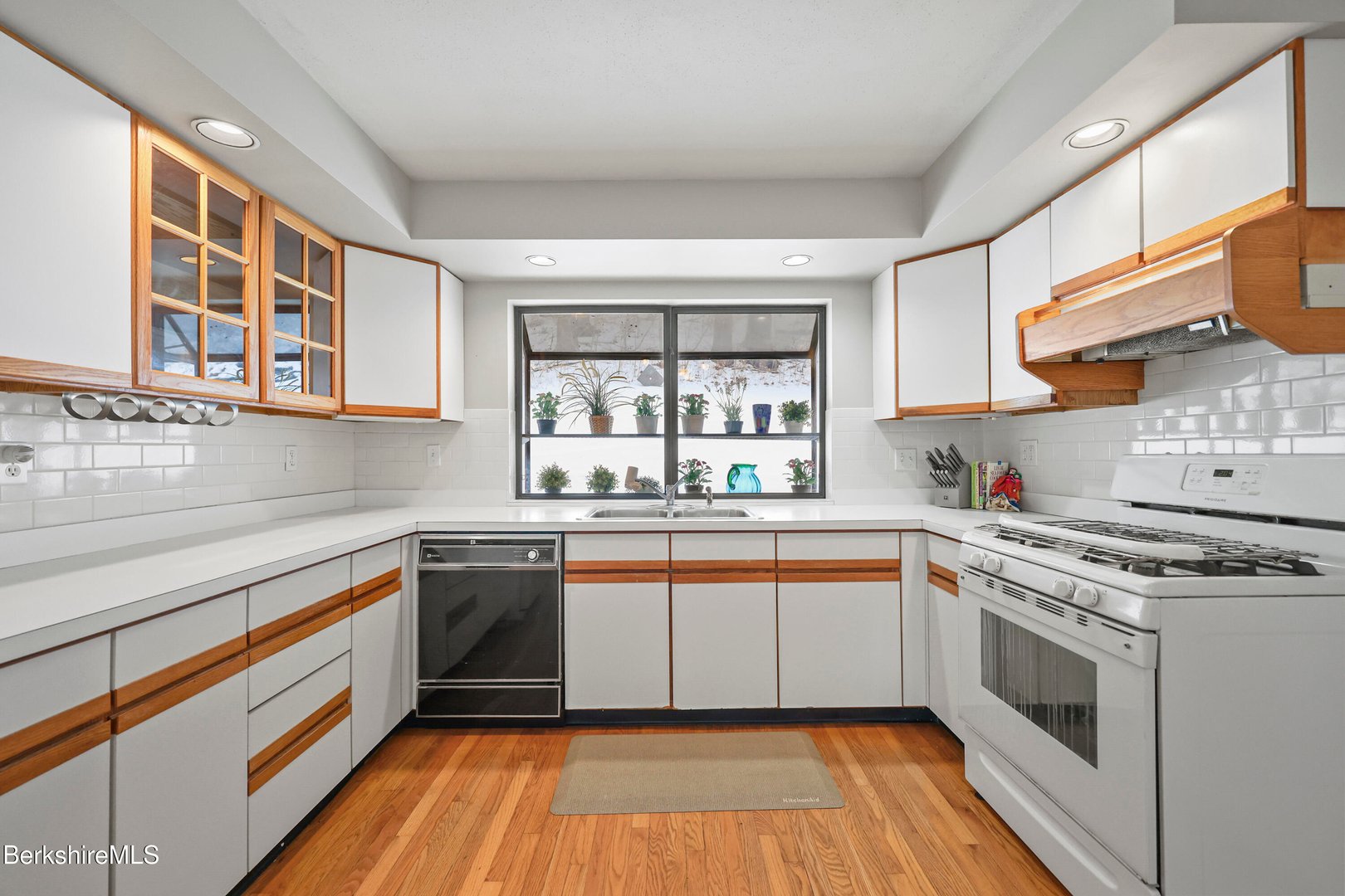 40 Prospect Hill Rd Photo 15