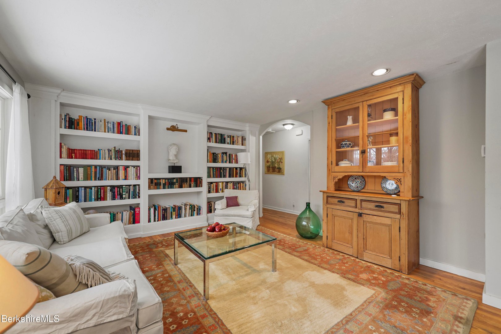 40 Prospect Hill Rd Photo 6