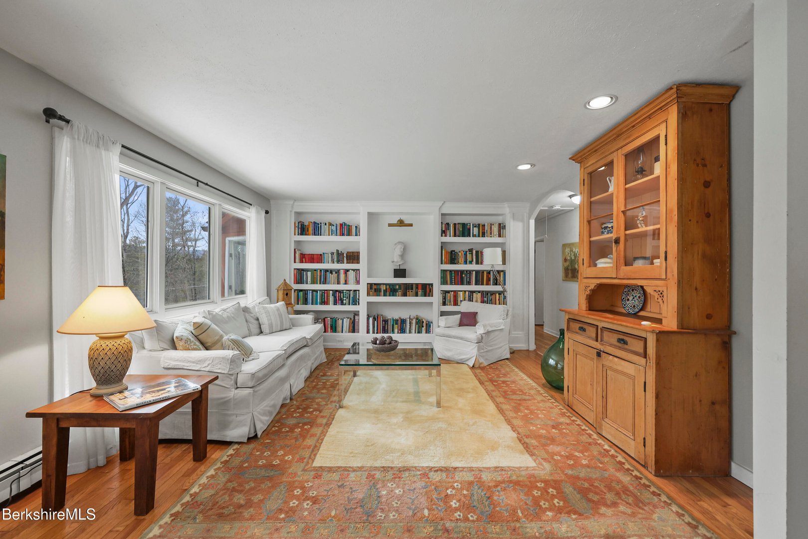 40 Prospect Hill Rd Photo 5