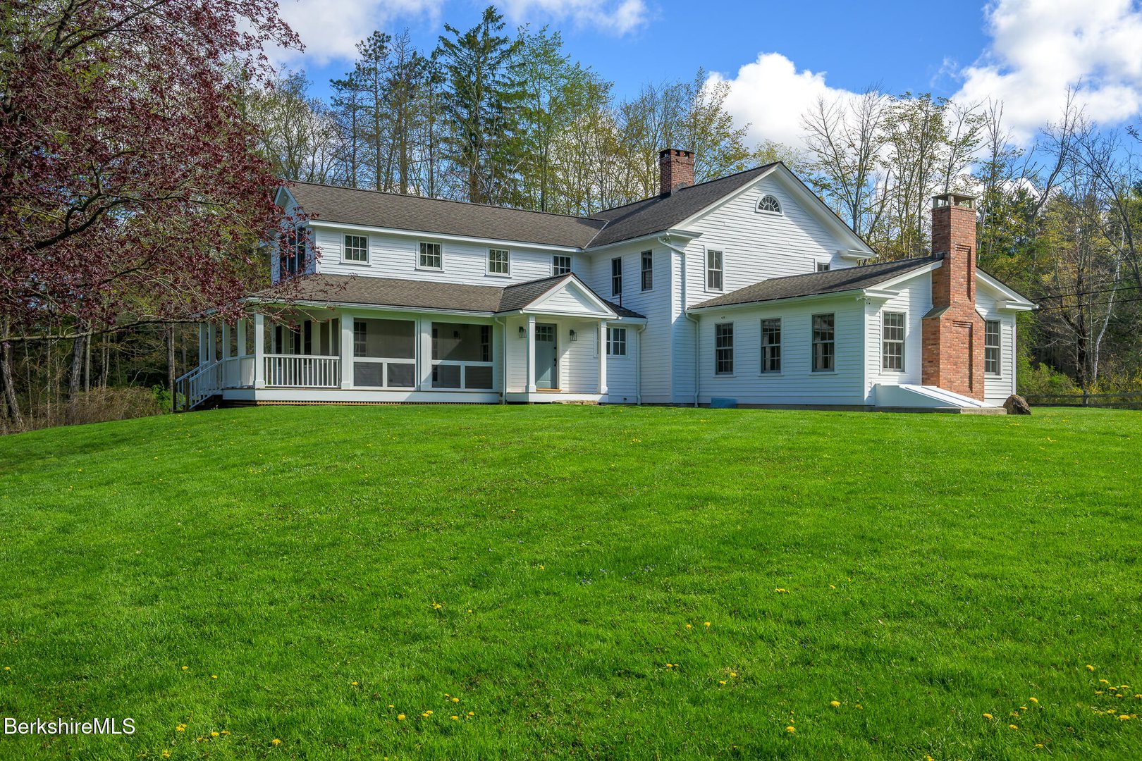304 Hickey Hill Rd Photo 2