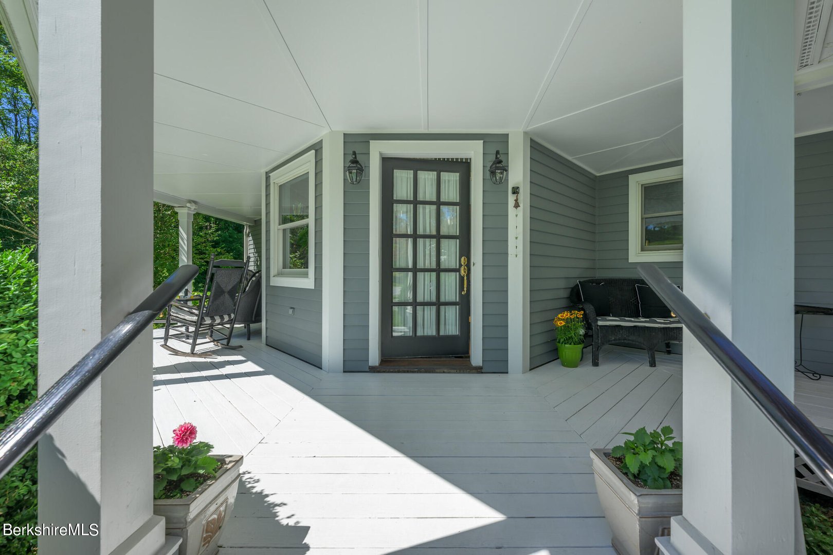 176 West Center Rd Photo 10