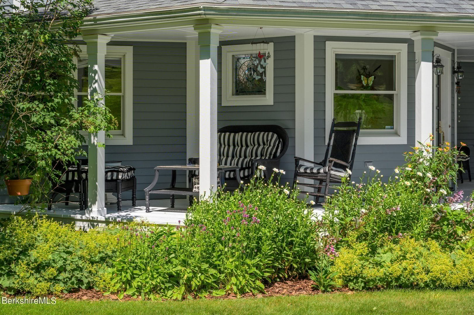 176 West Center Rd Photo 36