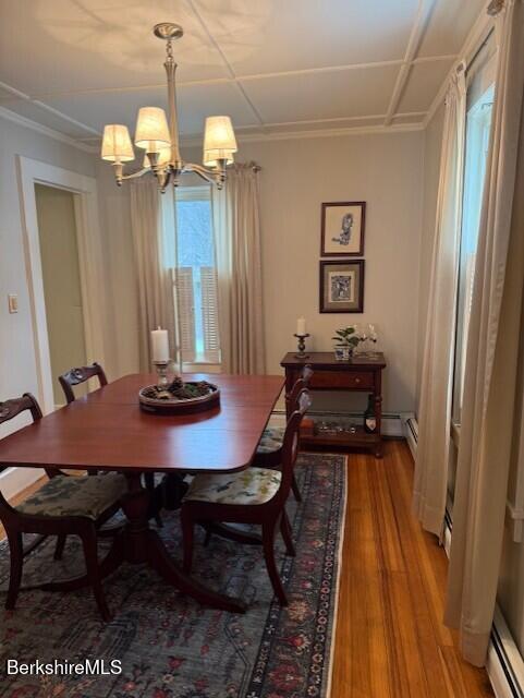 77 Carson Ave Photo 7