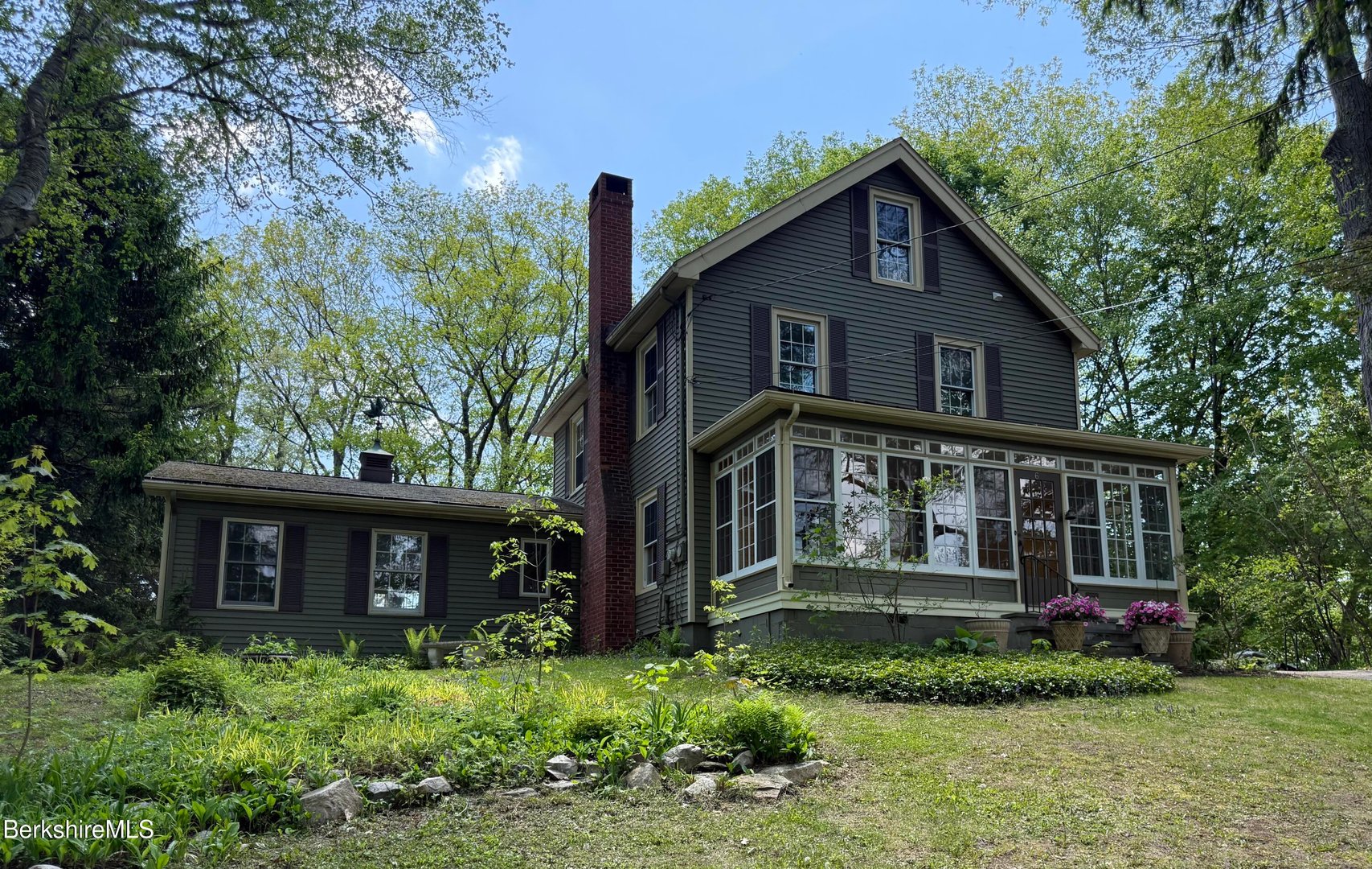 6 Beacon Hill Photo 53