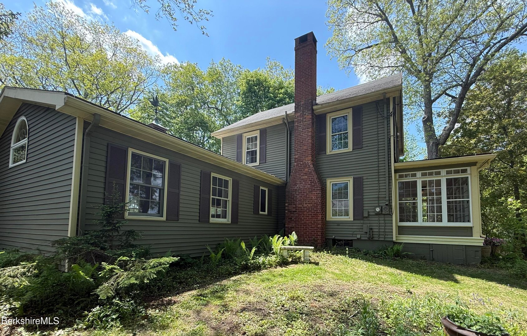 6 Beacon Hill Photo 51