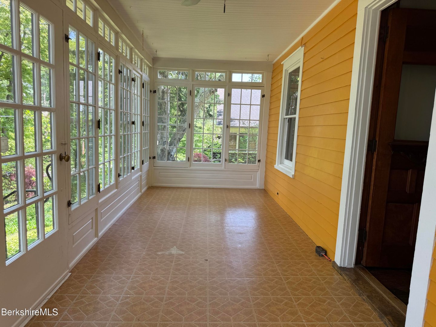 6 Beacon Hill Photo 6