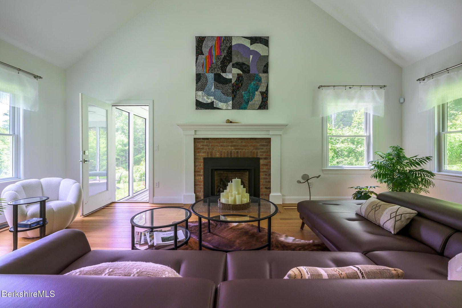 50 Old Village Rd Photo 24