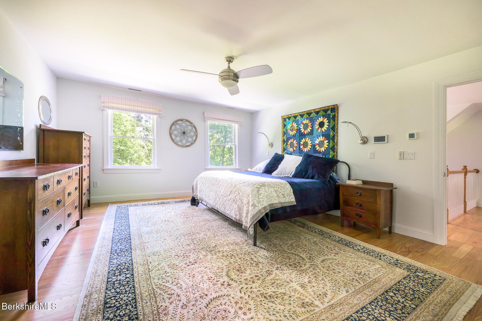 50 Old Village Rd Photo 35