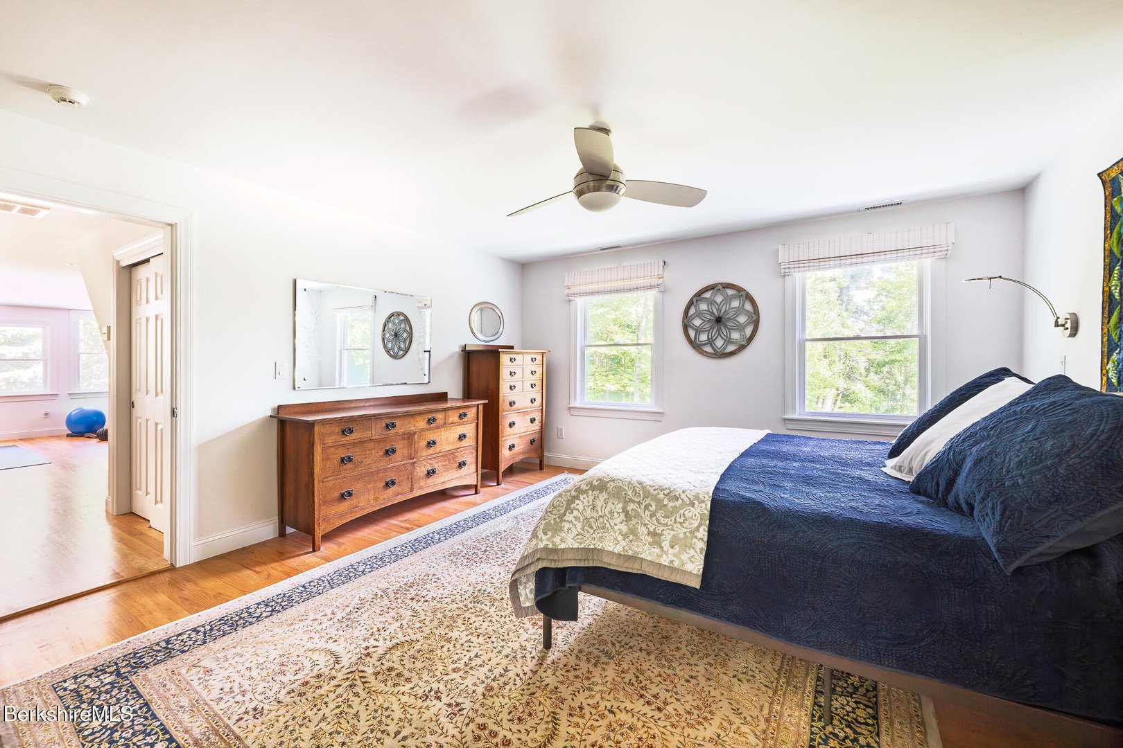 50 Old Village Rd Photo 39