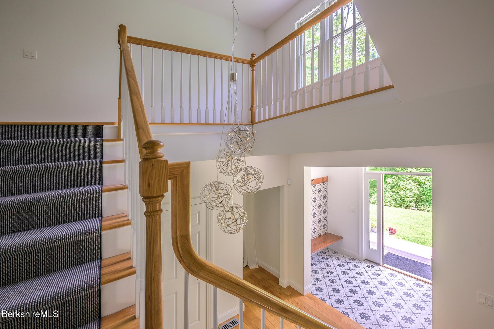 50 Old Village Rd Photo 30