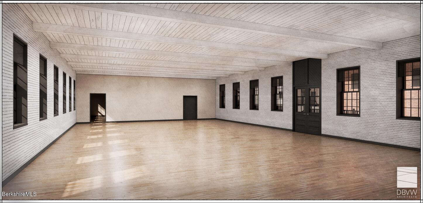 73 W Center St Photo 2