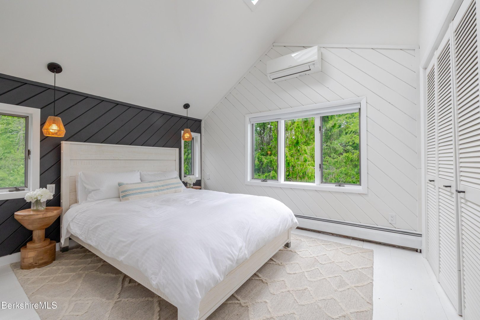 10 Buckingham Ln Photo 14