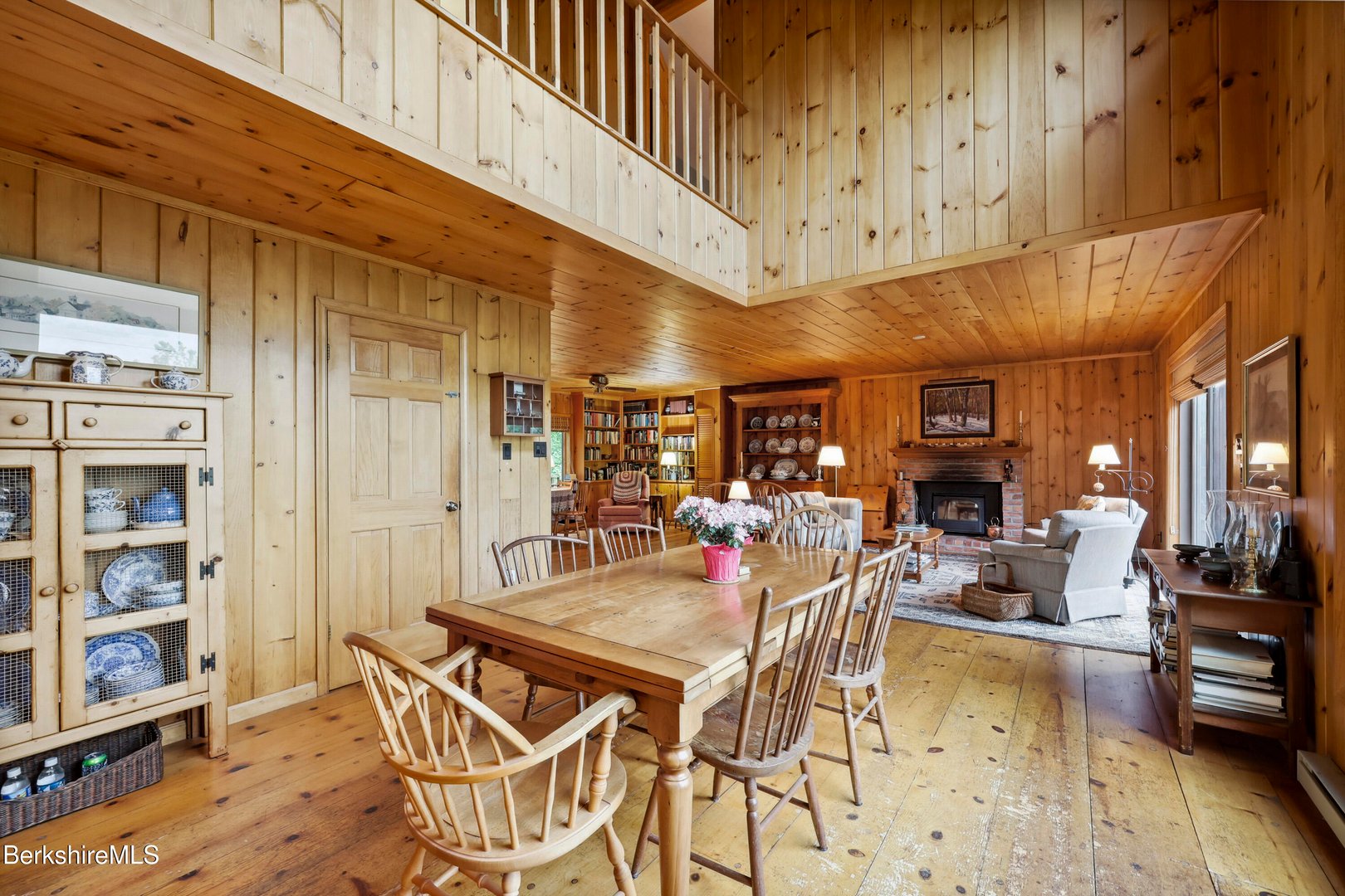 29 Old Village Rd Photo 22