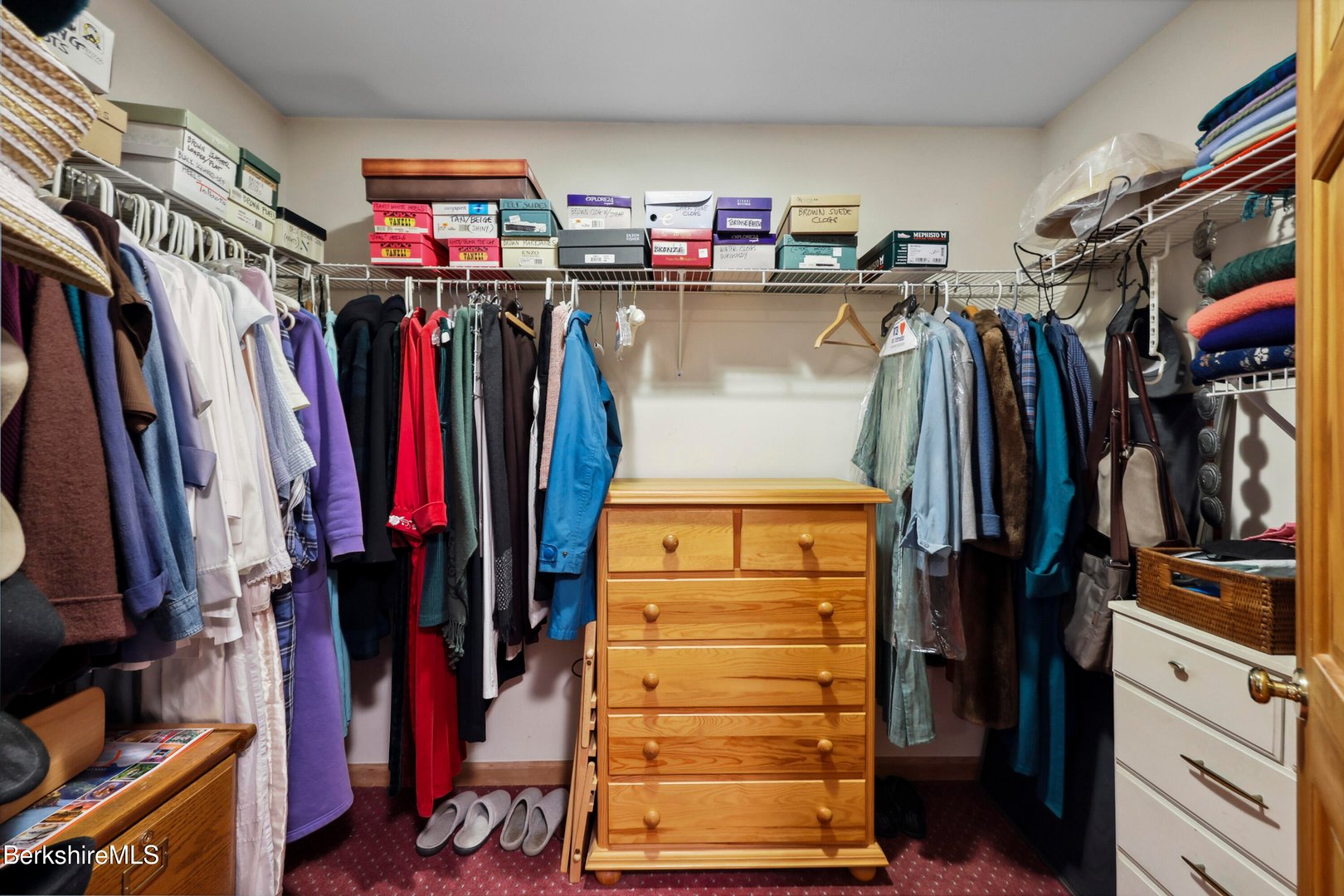 29 Old Village Rd Photo 31