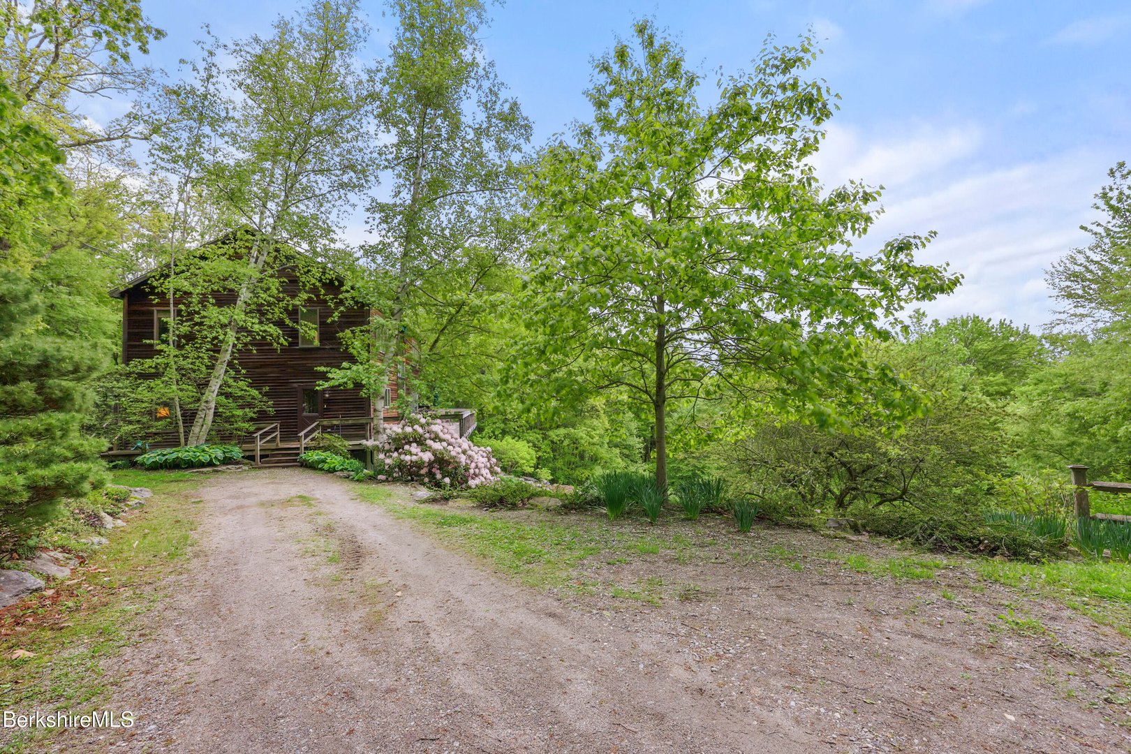 29 Old Village Rd Photo 57