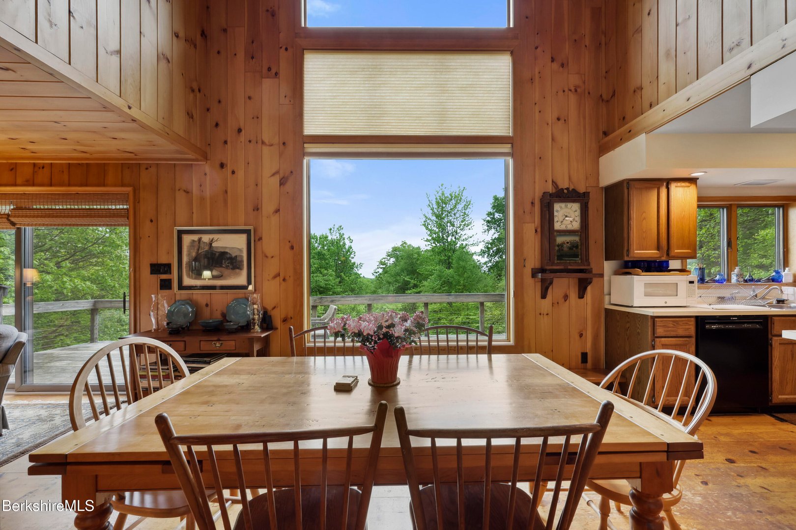 29 Old Village Rd Photo 15