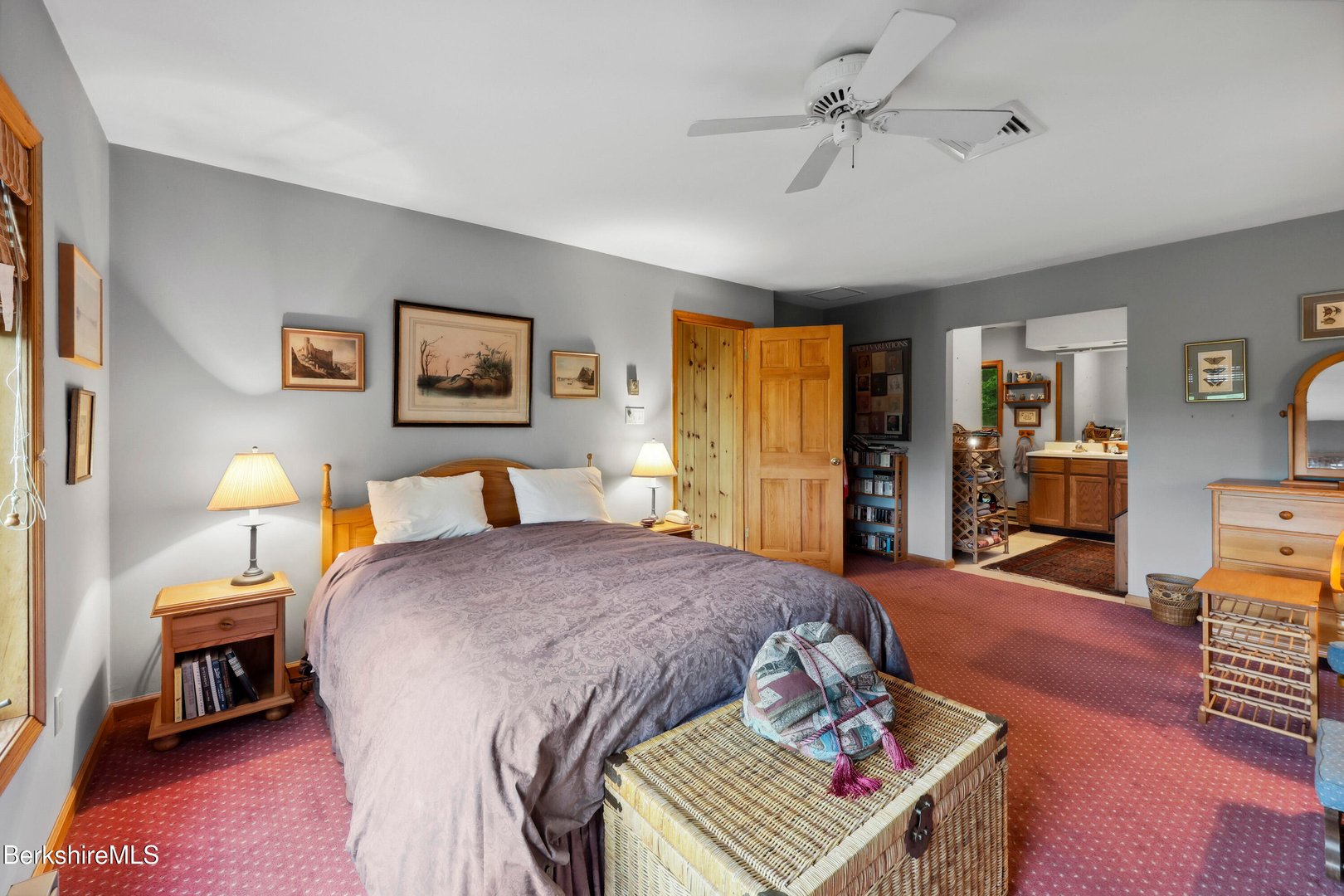 29 Old Village Rd Photo 33