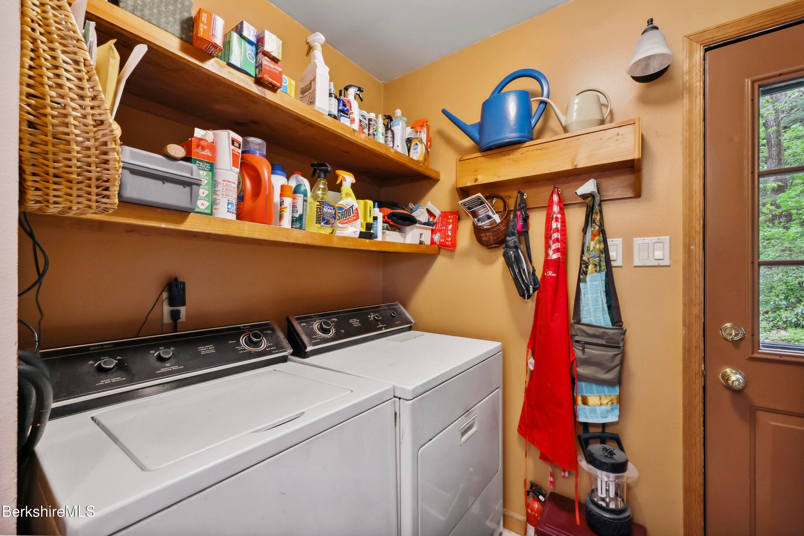 29 Old Village Rd Photo 24