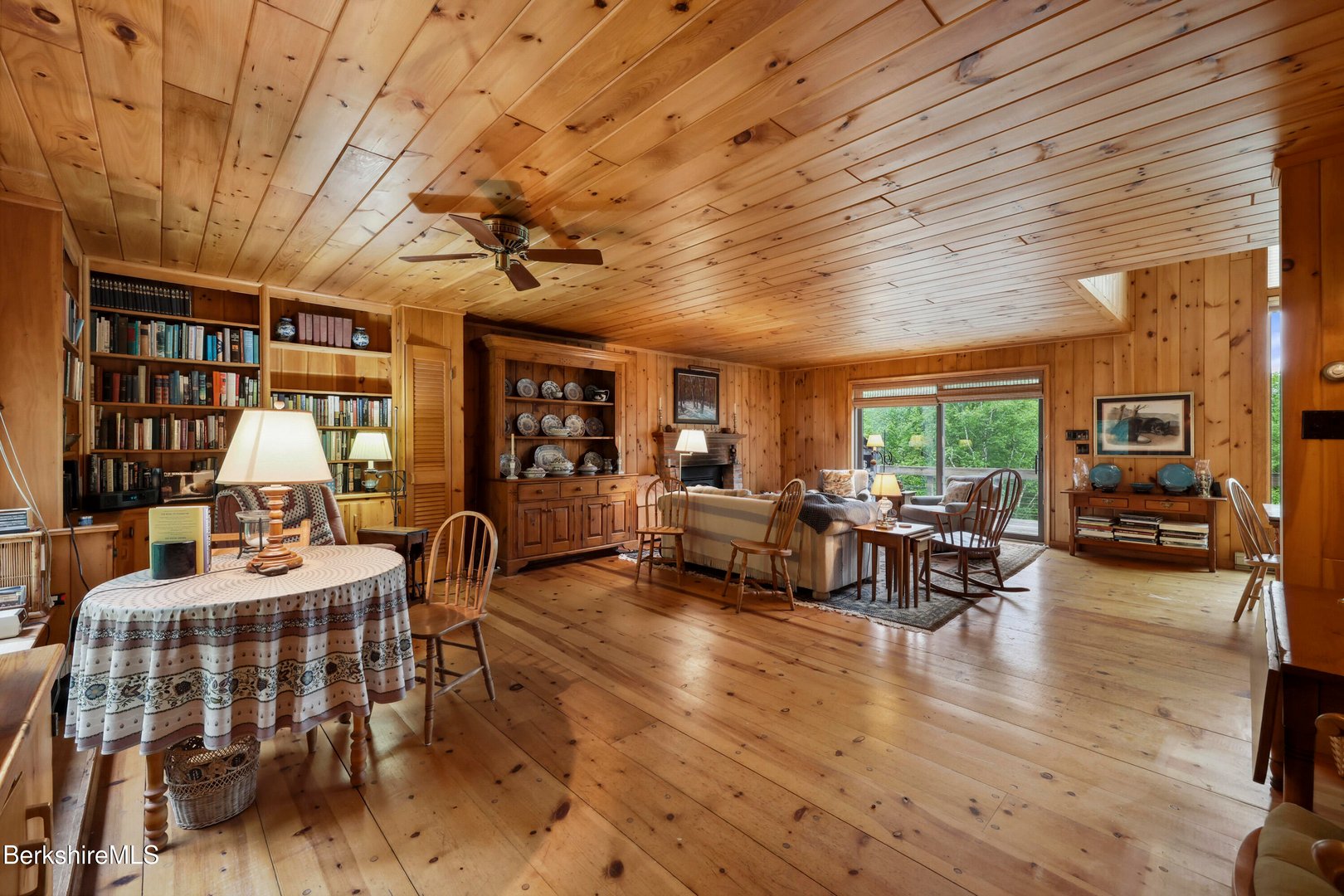 29 Old Village Rd Photo 13